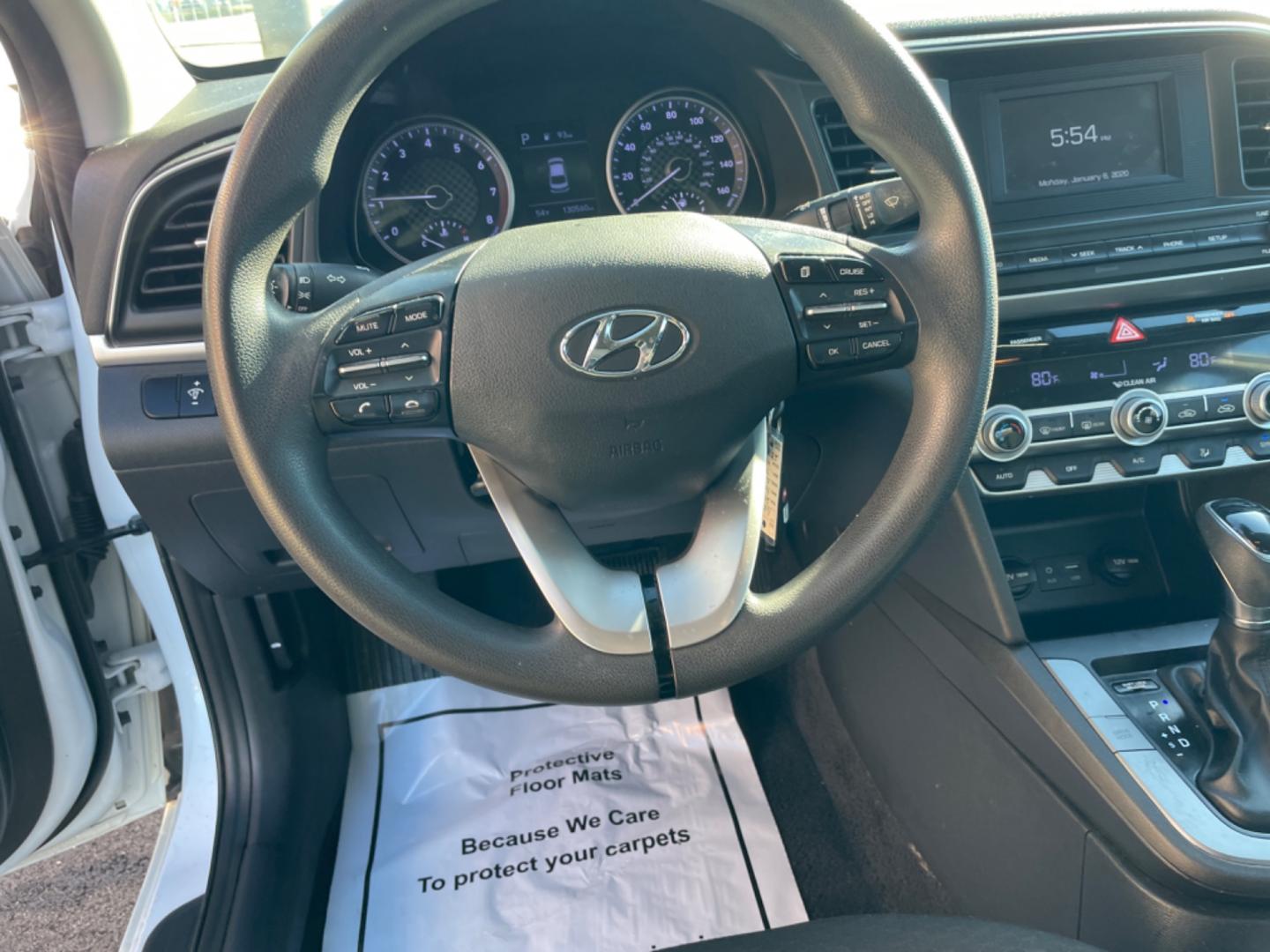 2020 White Hyundai Elantra (5NPD74LF3LH) with an 4-Cyl, 2.0 Liter engine, Automatic, IVT transmission, located at 8008 Warden Rd, Sherwood, AR, 72120, (501) 801-6100, 34.830078, -92.186684 - Photo#14